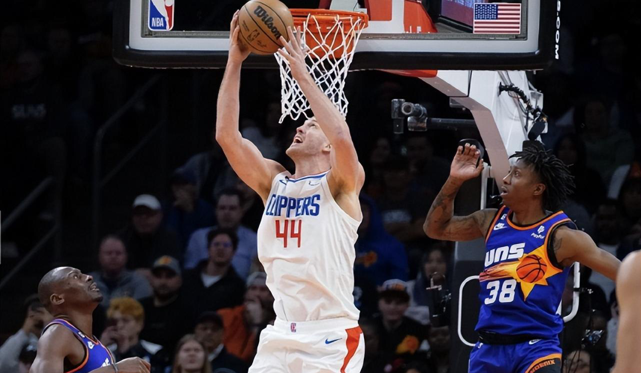 NG体育-JackeyLove新星重要助攻表现突出，快船前途光明！